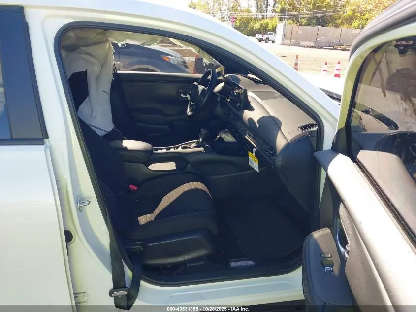 2025 HONDA HR-V 2WD SPORT