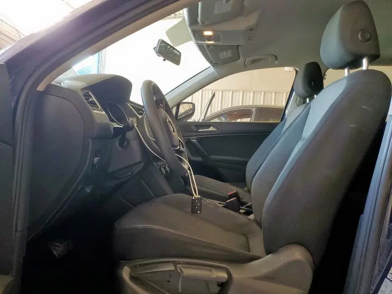 2021 VOLKSWAGEN TIGUAN S  