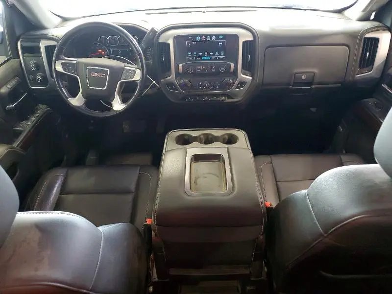 2018 GMC SIERRA K1500 SLT  