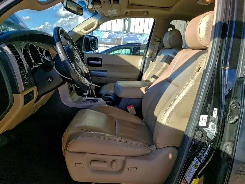 2016 TOYOTA SEQUOIA LIMITED  