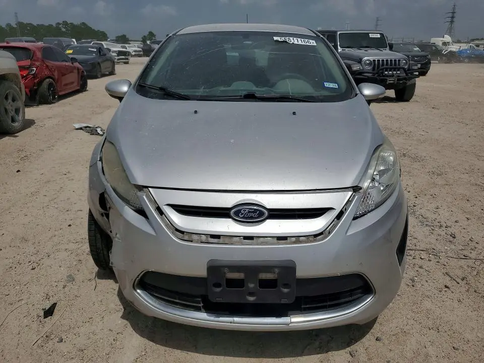 2013 FORD FIESTA S   