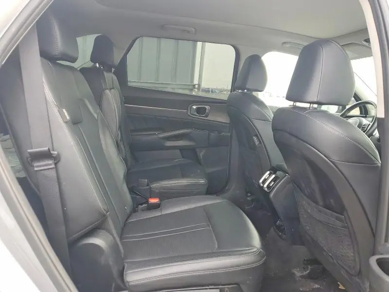 2024 KIA SORENTO X-LINE EX  