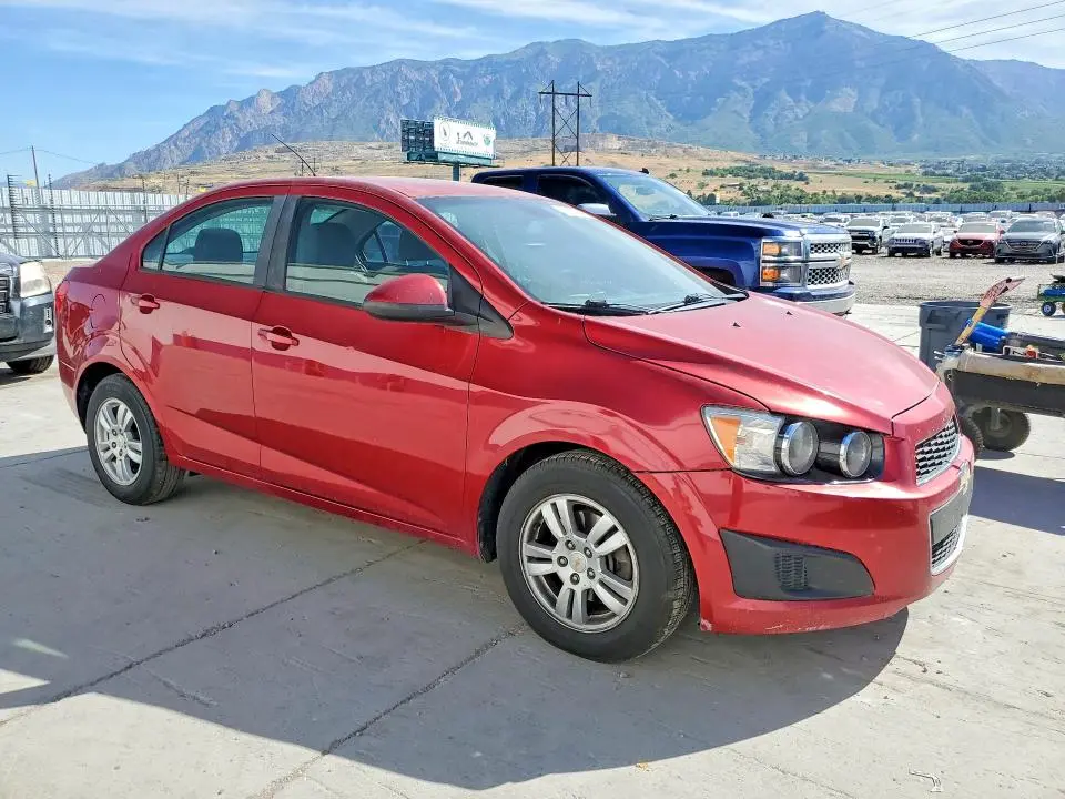 2012 CHEVROLET SONIC LS  