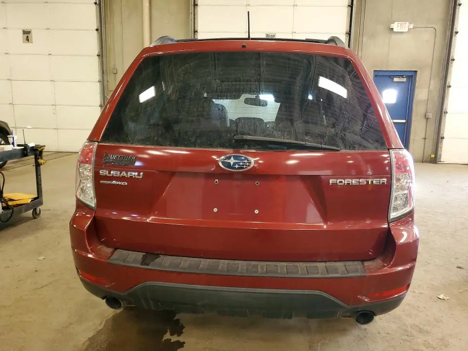 2011 SUBARU FORESTER LIMITED  