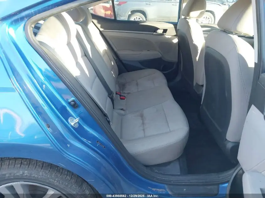 2018 HYUNDAI ELANTRA SEL