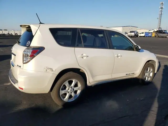 2014 TOYOTA RAV4 EV   