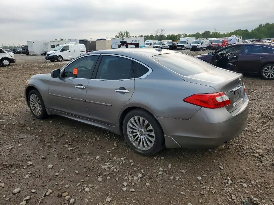 2012 INFINITI M37 X  