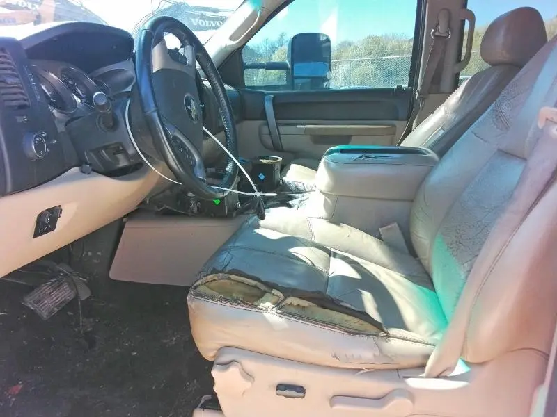 2011 CHEVROLET 2500   