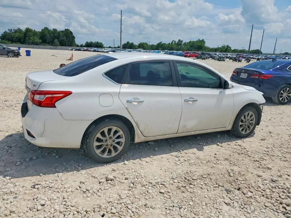 2019 NISSAN SENTRA SV  