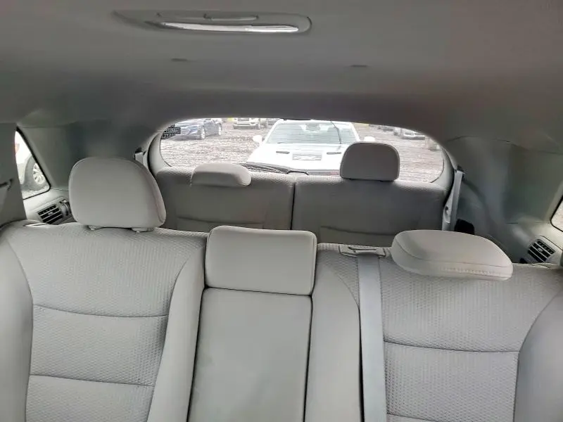 2011 KIA SORENTO LX  