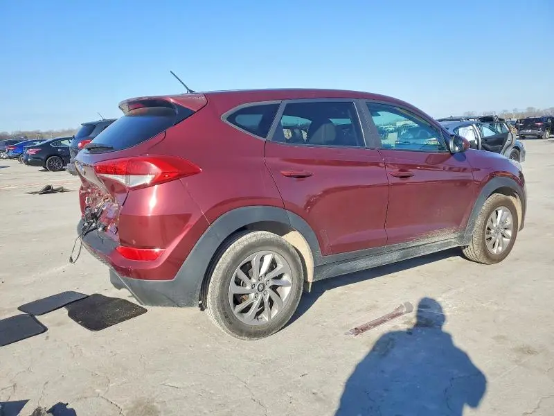 2018 HYUNDAI TUCSON SE  