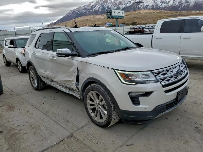 2019 FORD EXPLORER XLT  