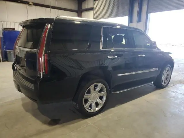 2017 CADILLAC ESCALADE LUXURY  