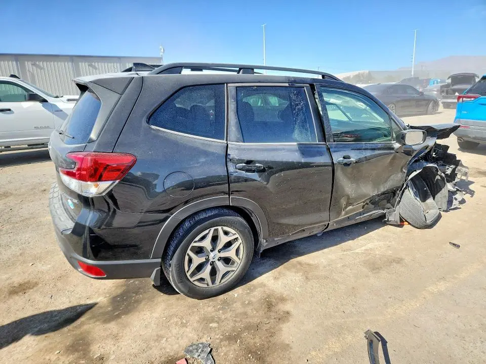 2019 SUBARU FORESTER PREMIUM  