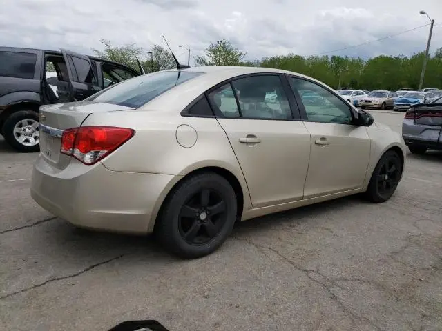 2013 CHEVROLET CRUZE LS
