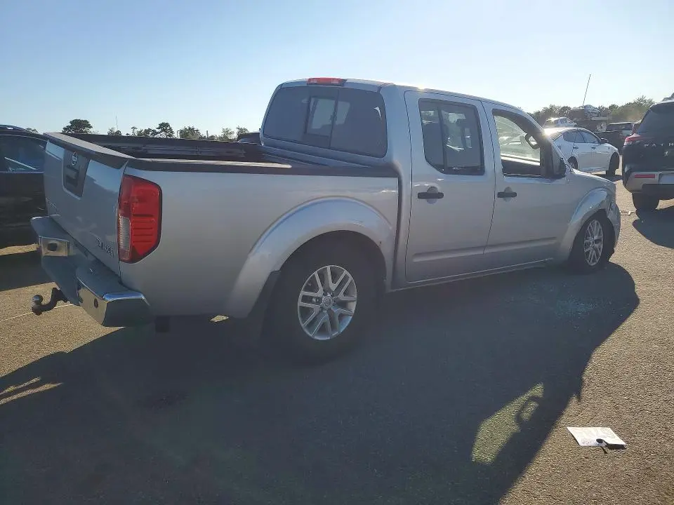 2014 NISSAN FRONTIER S  