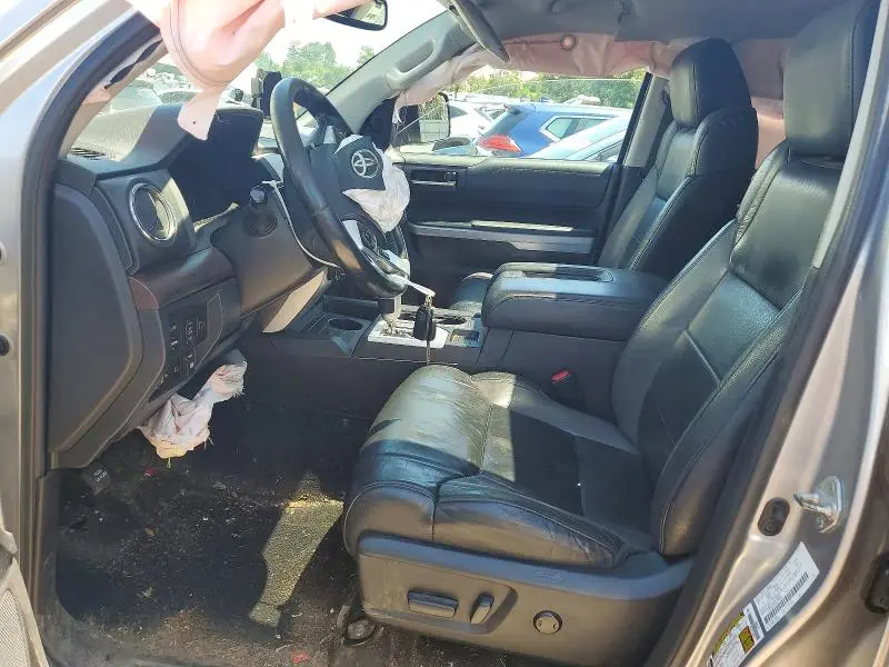 2018 TOYOTA TUNDRA CREWMAX LIMITED  