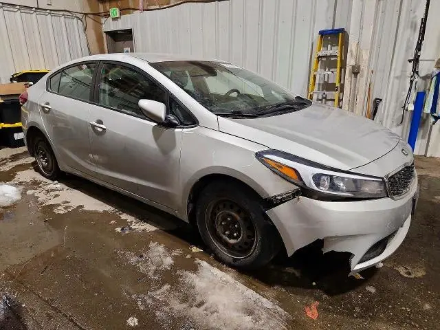2018 KIA FORTE LX  
