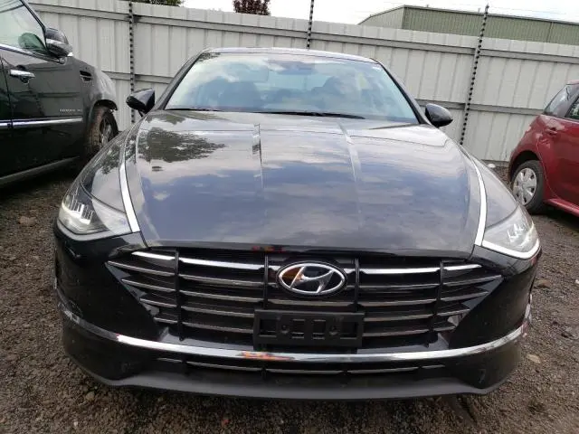 2022 HYUNDAI SONATA SE