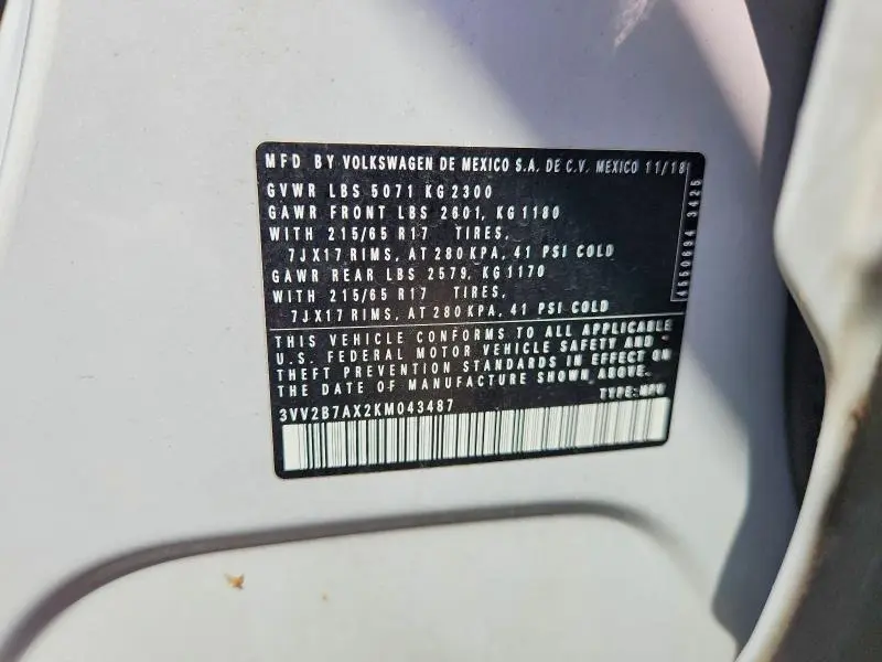 2019 VOLKSWAGEN TIGUAN SE  