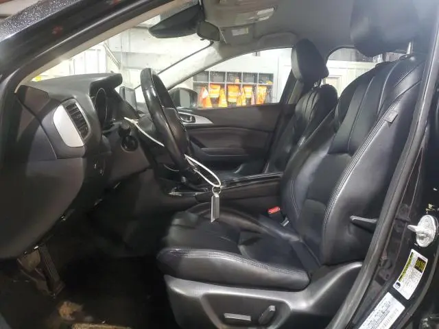 2017 MAZDA 3 TOURING  