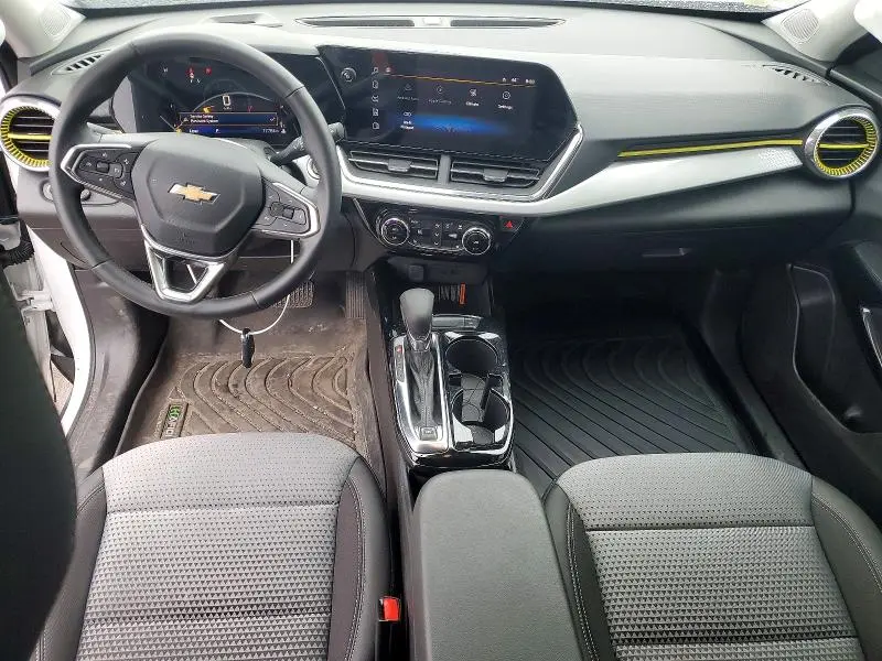 2025 CHEVROLET TRAX 1LT  