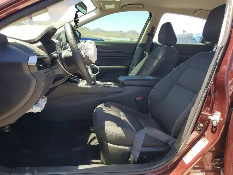 2024 NISSAN ALTIMA SV  