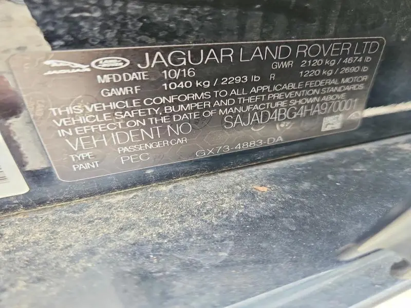 2017 JAGUAR XE PREMIUM  