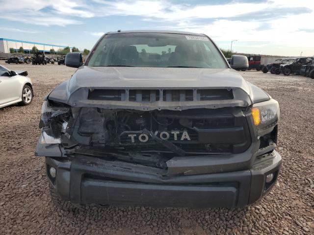 2016 TOYOTA TUNDRA CREWMAX SR5