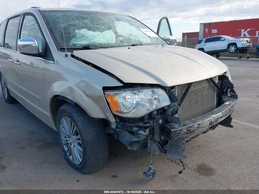 2014 CHRYSLER TOWN & COUNTRY TOURING-L