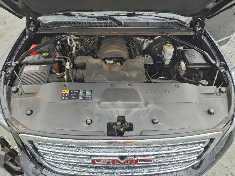 2015 GMC YUKON SLT  