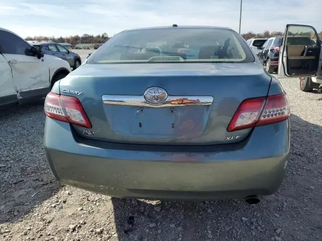 2010 TOYOTA CAMRY BASE  