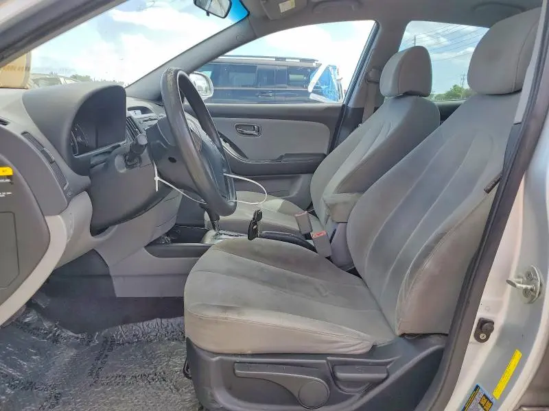2010 HYUNDAI ELANTRA GLS  