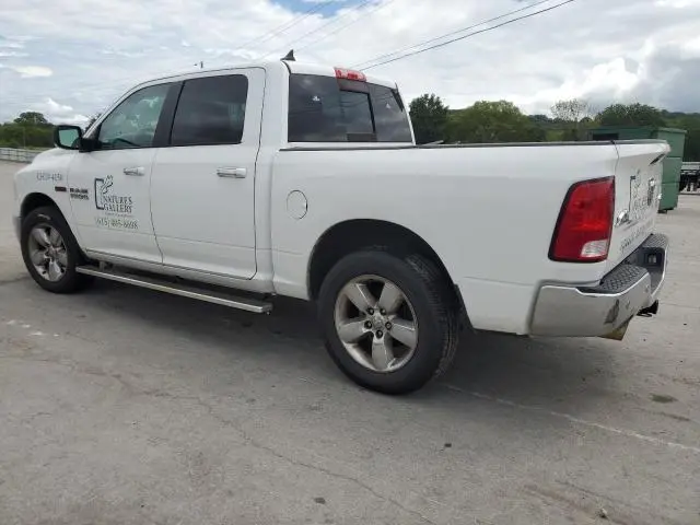 2016 RAM 1500 SLT