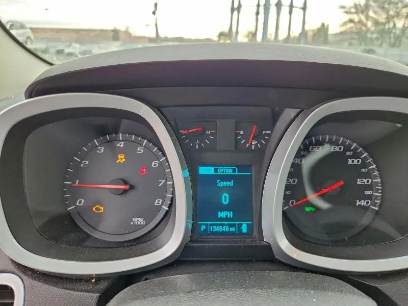 2015 CHEVROLET EQUINOX LT  