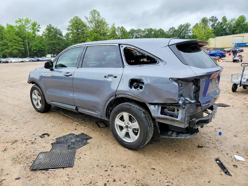 2023 KIA SORENTO LX  