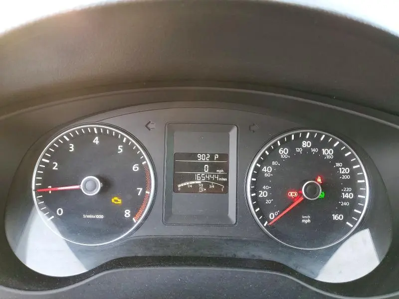 2014 VOLKSWAGEN JETTA SE  