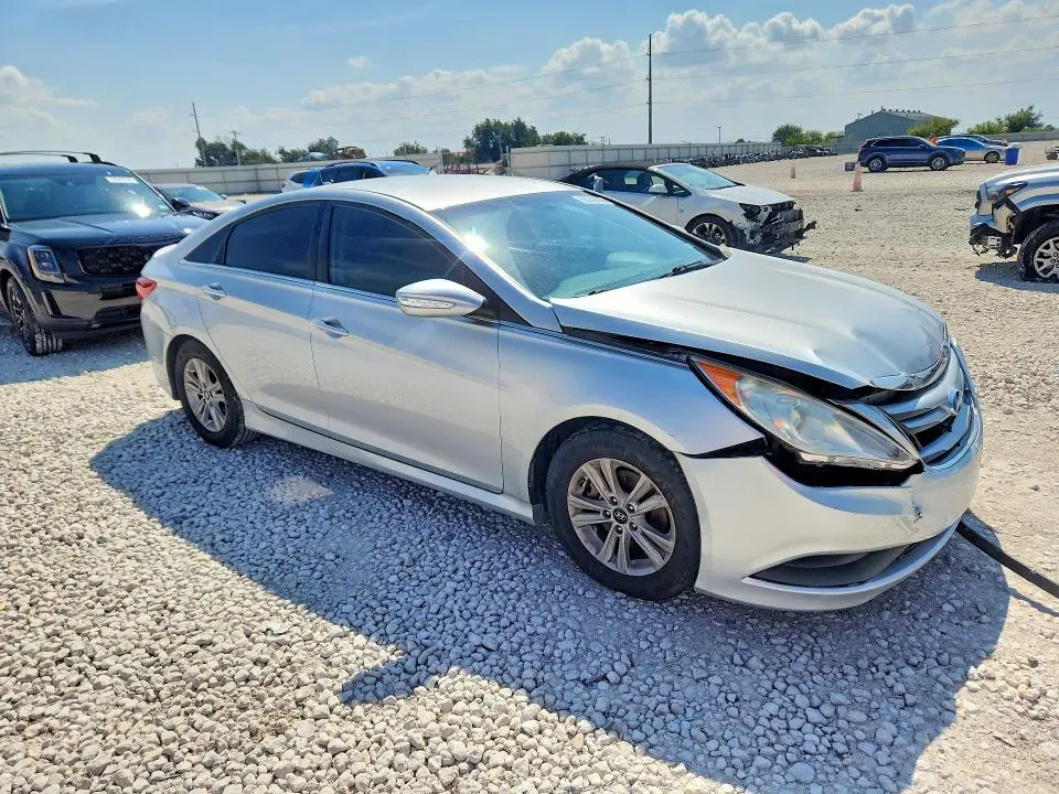 2014 HYUNDAI SONATA GLS  