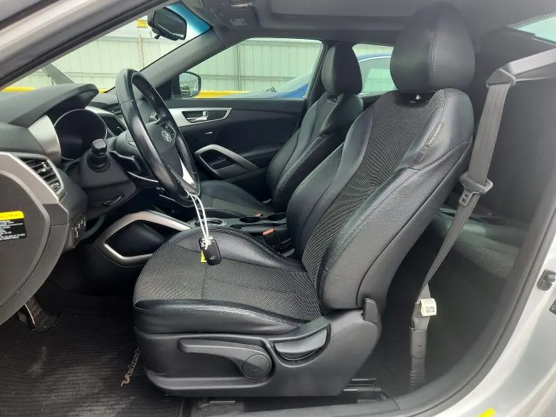 2014 HYUNDAI VELOSTER BASE  