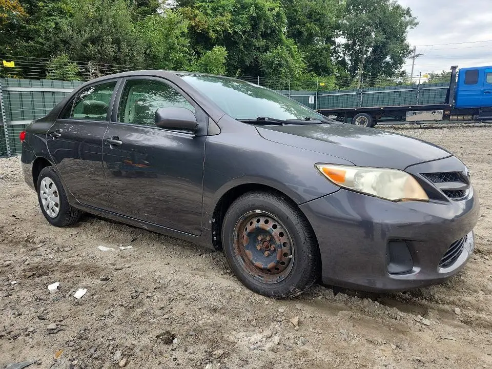 2011 TOYOTA COROLLA LE  