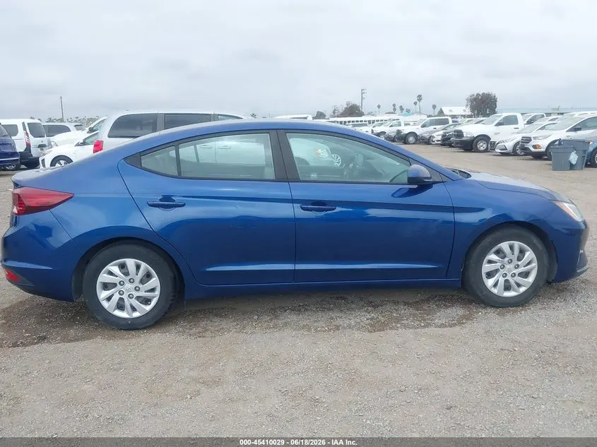 2020 HYUNDAI ELANTRA SE