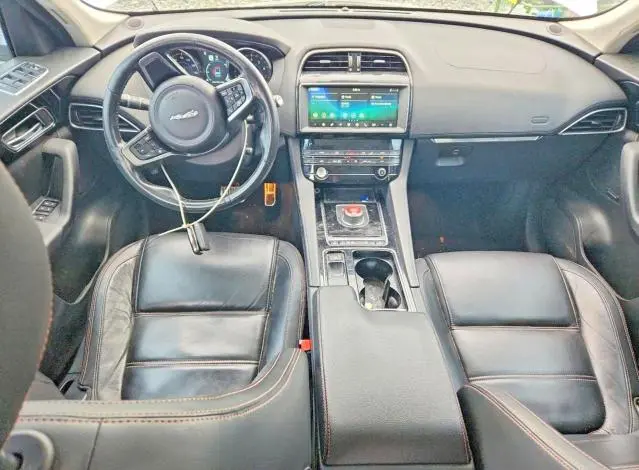 2019 JAGUAR F-PACE PRESTIGE  