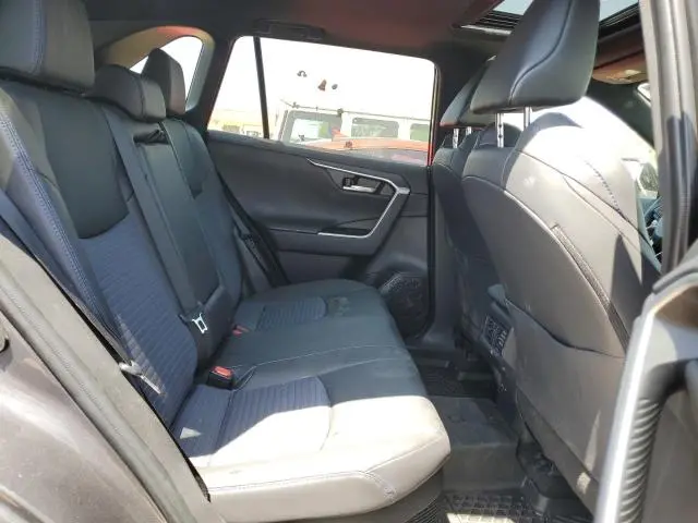 2024 TOYOTA RAV4 XSE  