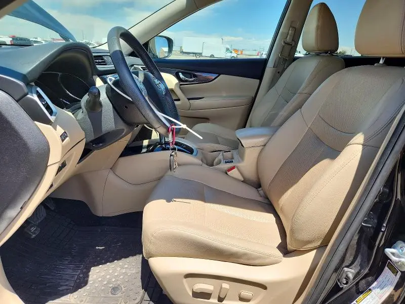 2016 NISSAN ROGUE SL  