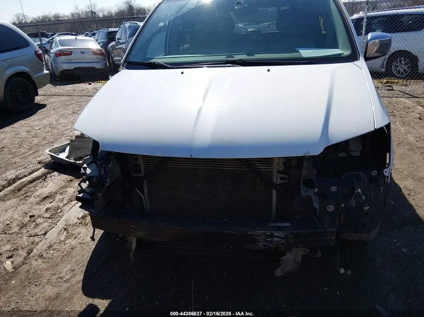 2016 CHRYSLER TOWN & COUNTRY TOURING-L