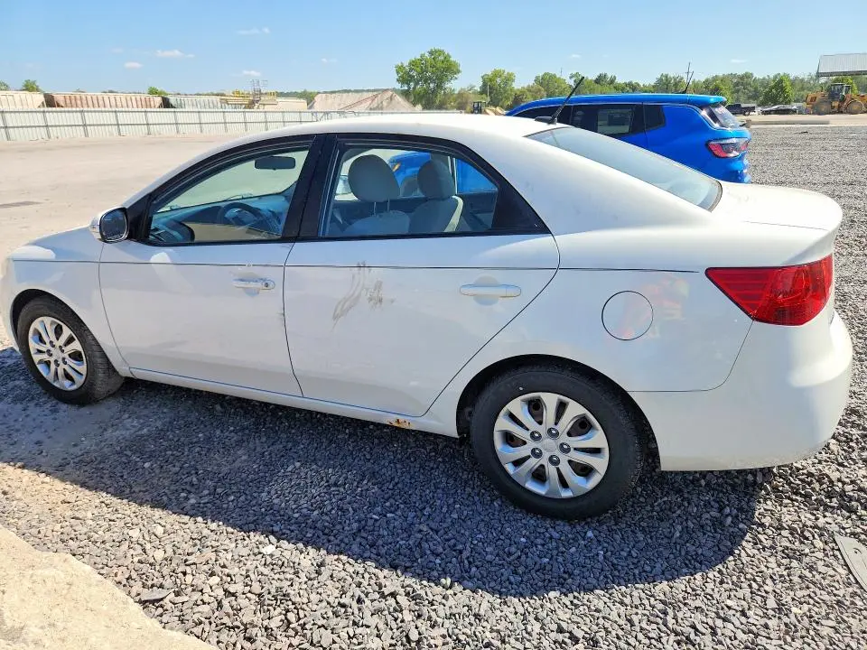 2010 KIA FORTE EX  