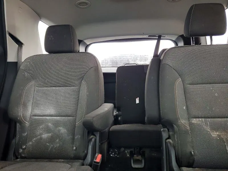 2021 CHEVROLET TRAVERSE LT  