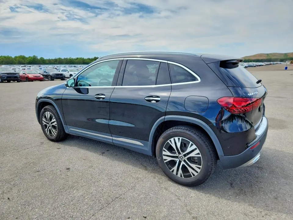 2025 MERCEDES-BENZ GLA 250 4MATIC  