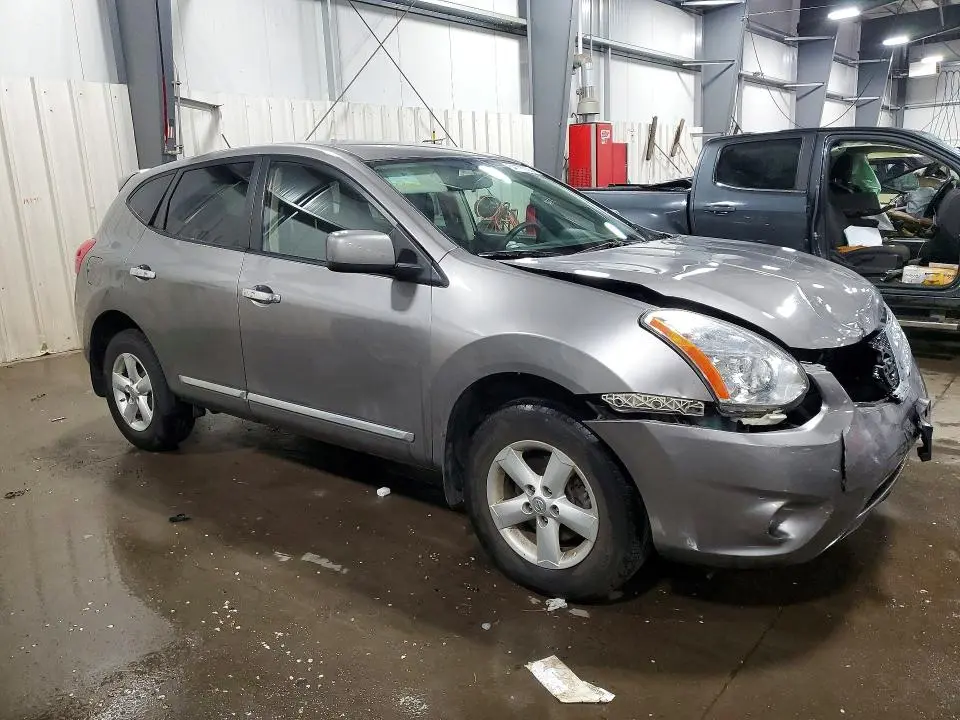 2013 NISSAN ROGUE S  