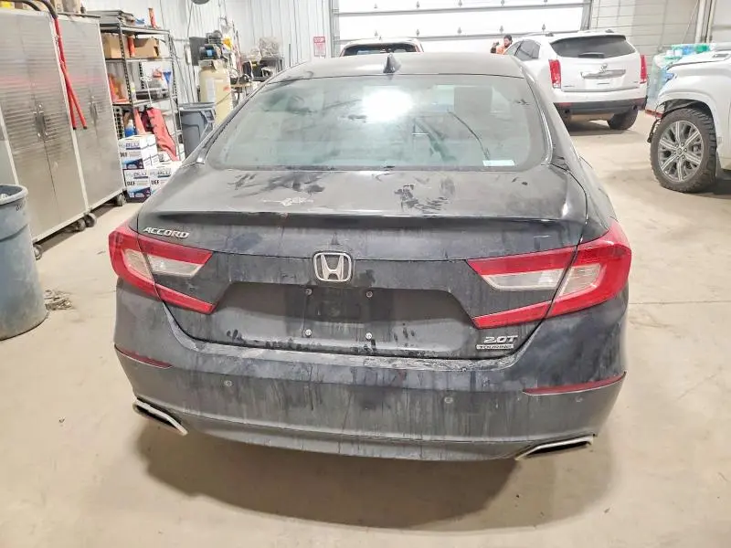 2022 HONDA ACCORD TOURING  